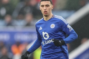 DO：水晶宫与蓝狐接洽谈埃尔哈努斯 转会可能取决于球员离队情况