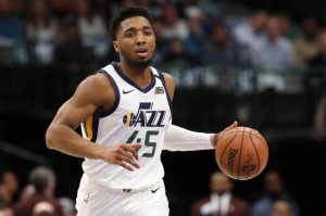 半岛体育官方网站-米切尔令爵士沦为被逆转大队 连老好人康利都急了